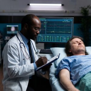 Сон и здоровье: какие нарушения сна опасны и как врачи их корректируют